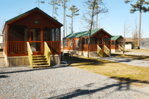 cabins at Lake Guntersville